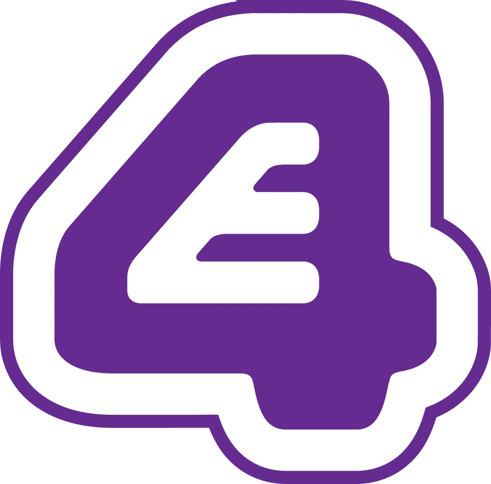 E4